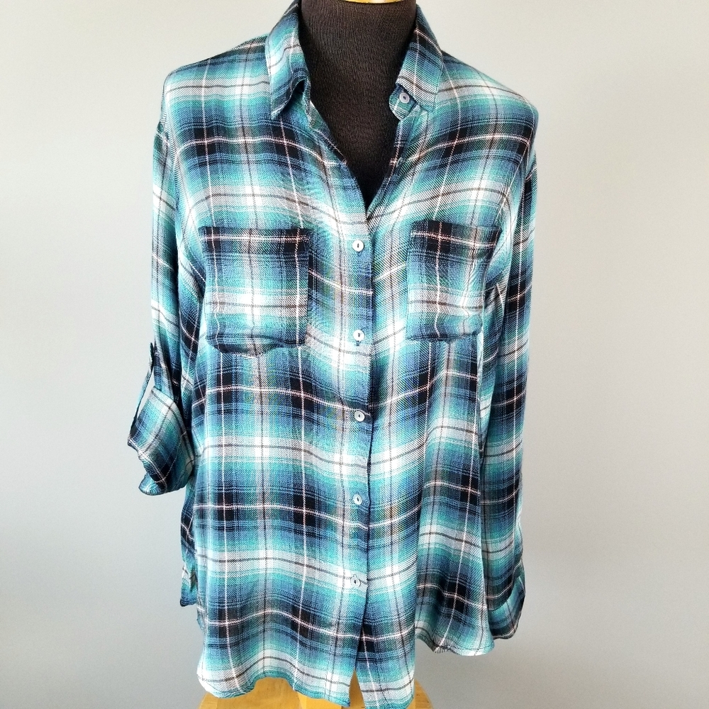 Ellison oversized plaid button high low shirt - Picture 3 of 9